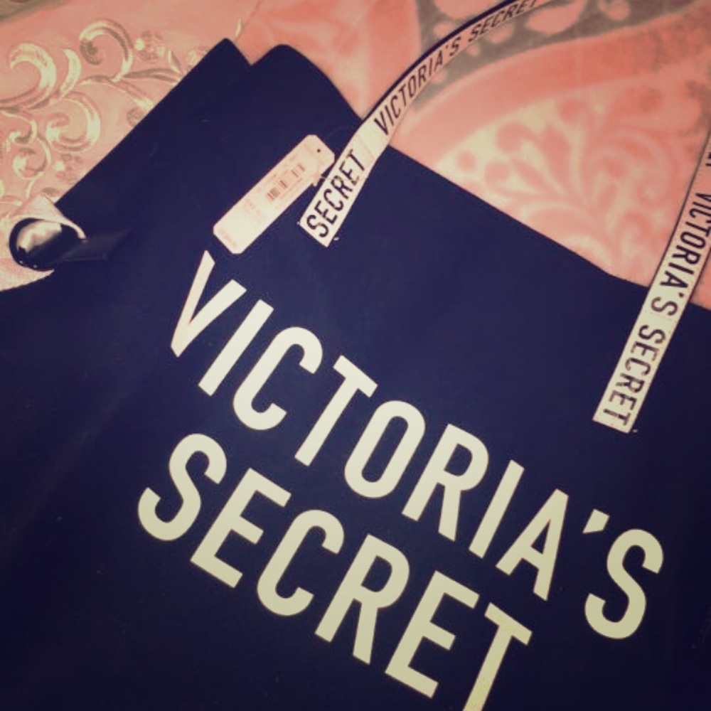 Victoria’s Secret Tote (Brand New)